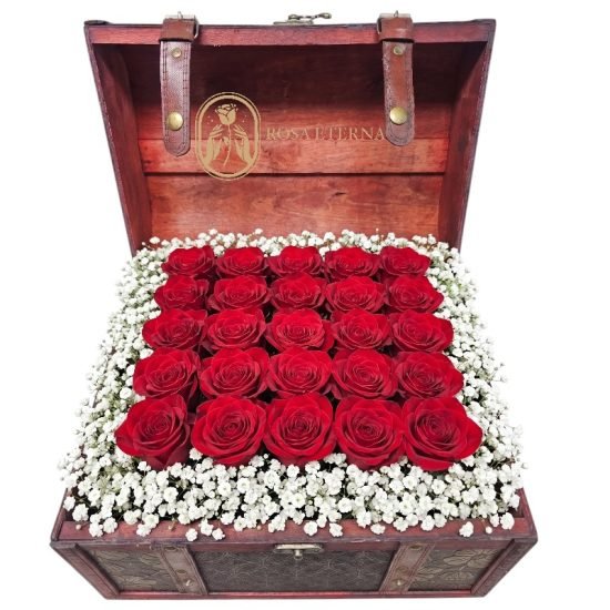 cofre de madera 25 rosas rojas